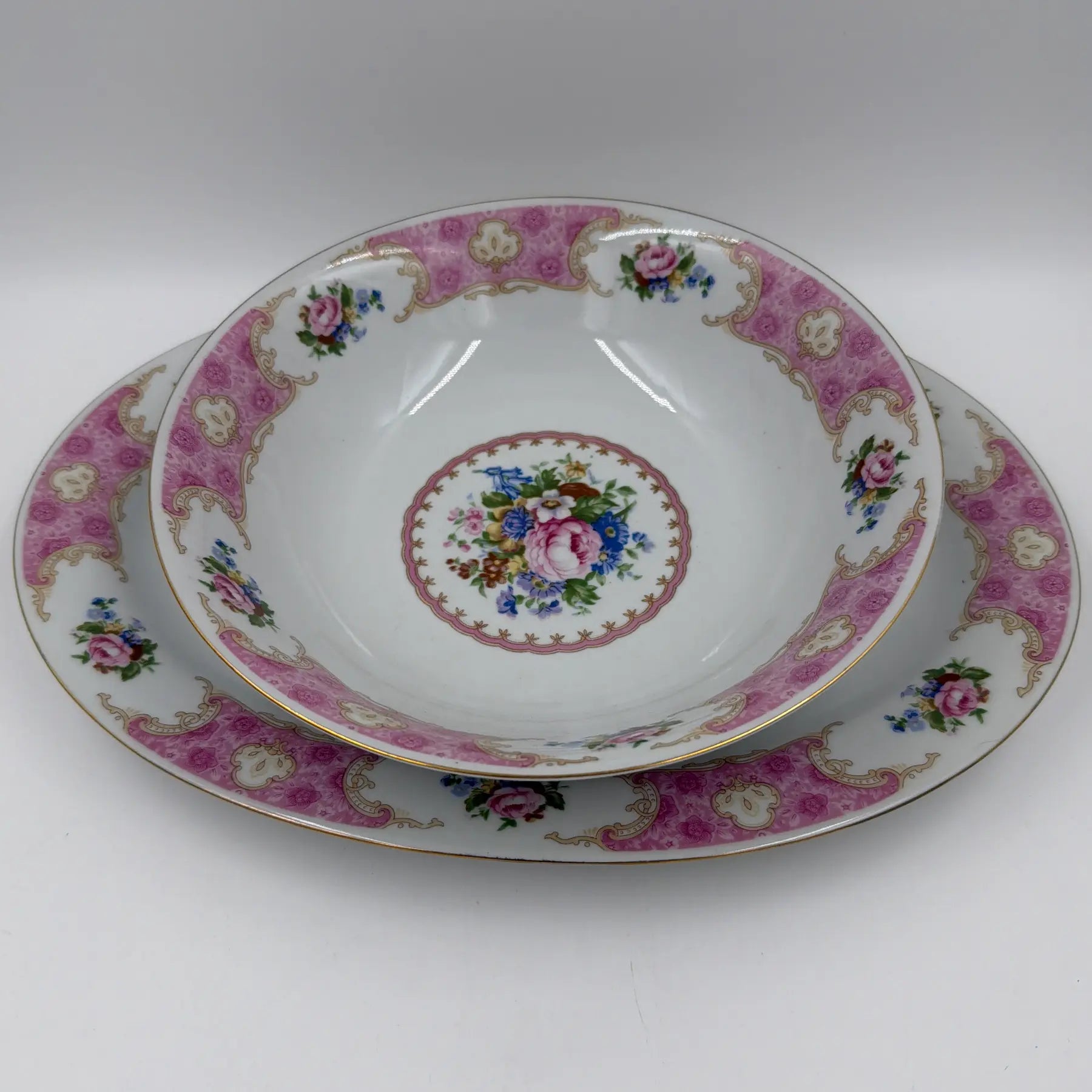1990s Remington Red Sea Fine China Set With 12 Place Settings - 67 Piece