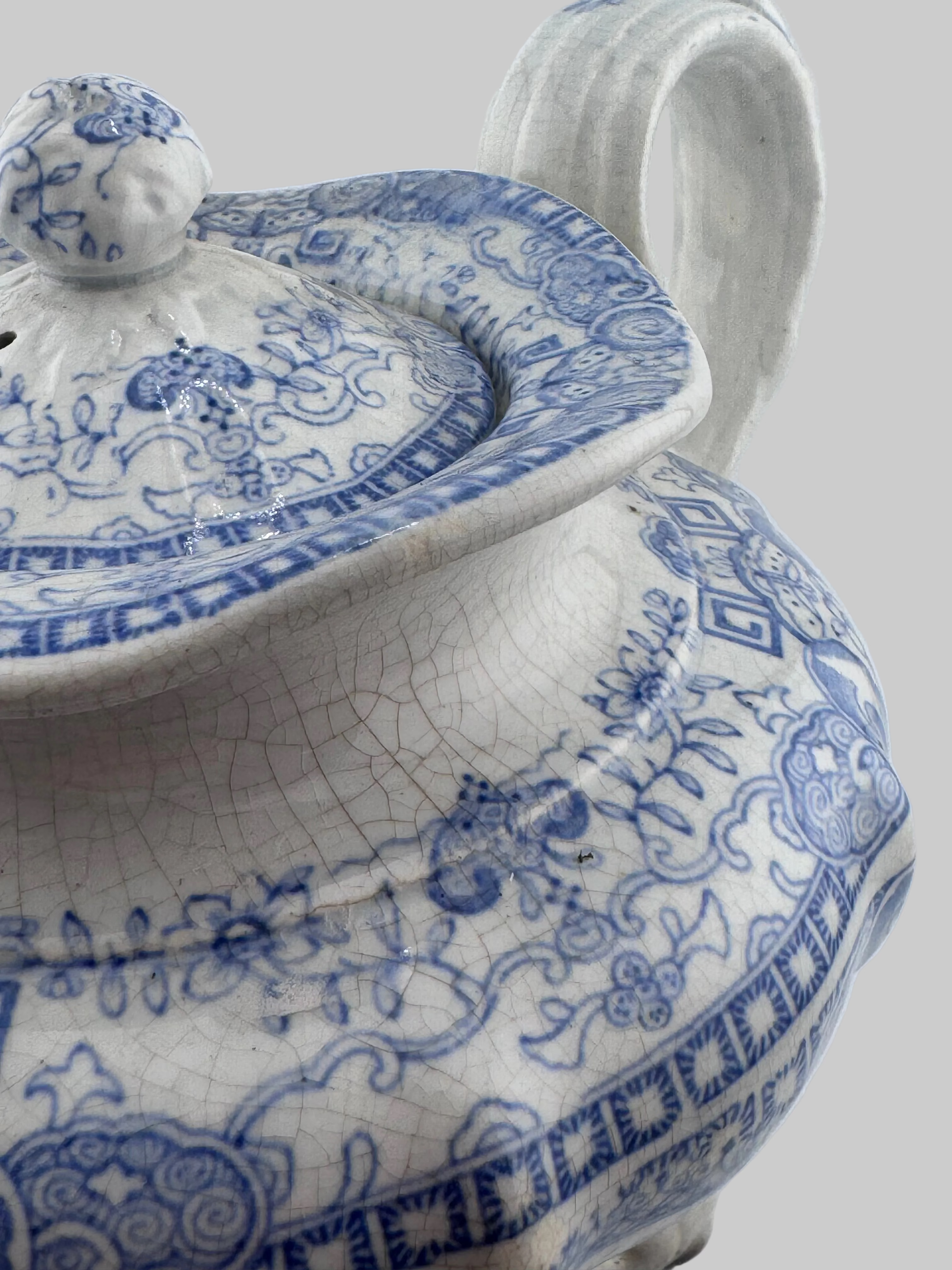 Antique Staffordshire Blue Willow Transferware Teapot | English Regency Period c.1815–1835