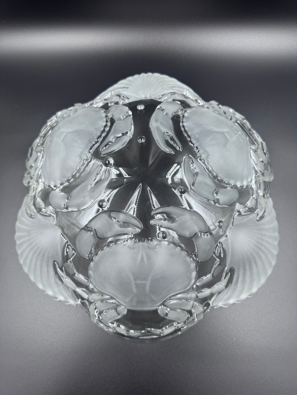 Mikasa “Sea Fare” Crystal Crab & Scallop Bowl – Coastal Centerpiece - Clear and Frosted Glass