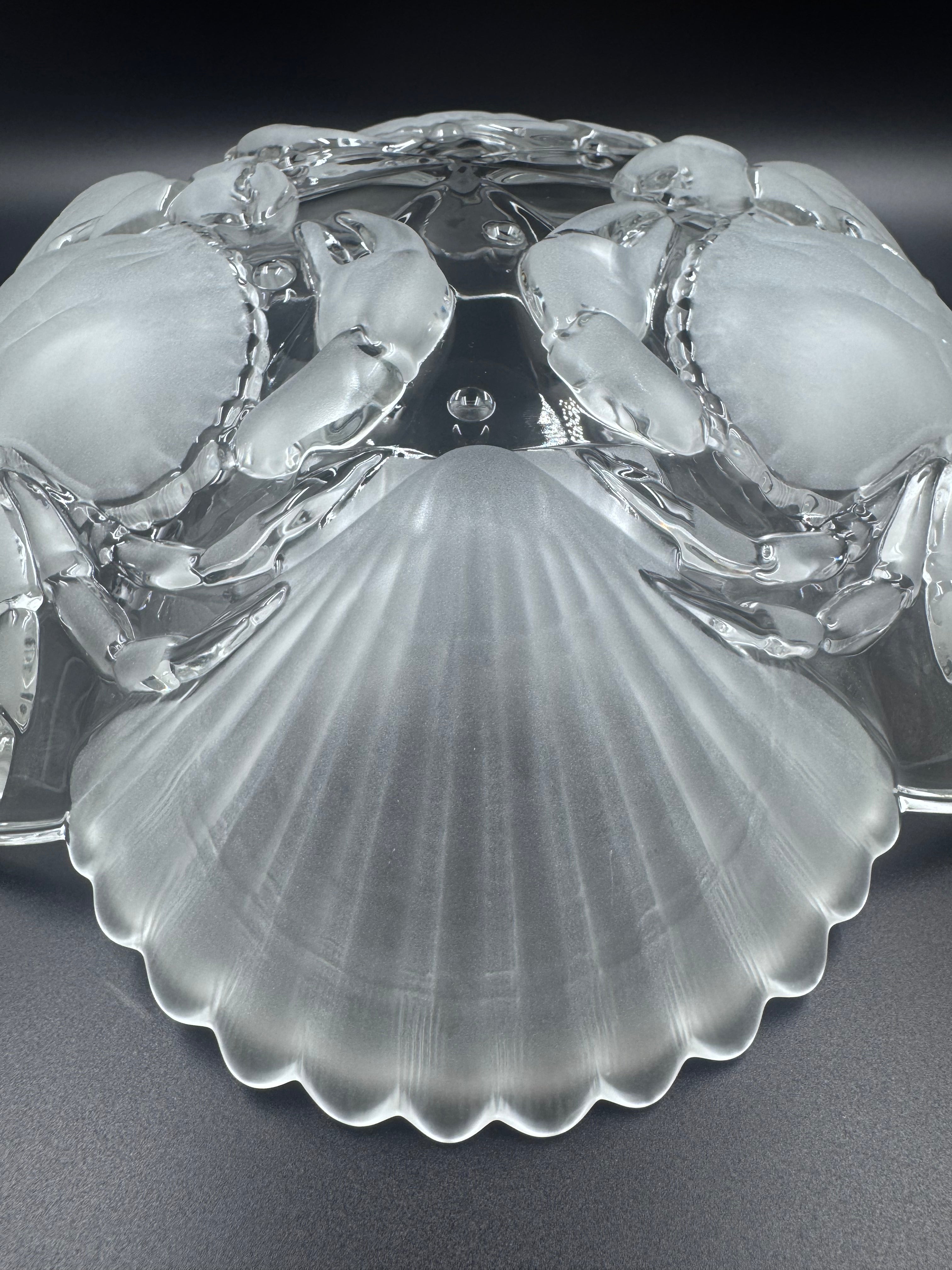 Mikasa “Sea Fare” Crystal Crab & Scallop Bowl – Coastal Centerpiece - Clear and Frosted Glass