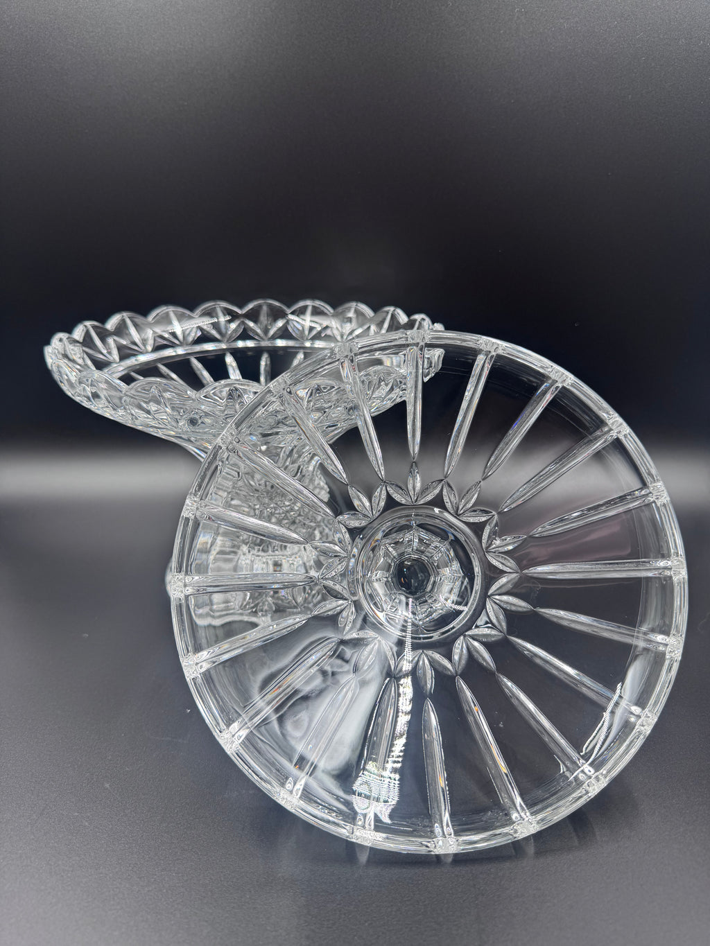 Godinger "Olympia" Lead Crystal Pedestal Candy Jar With Lid