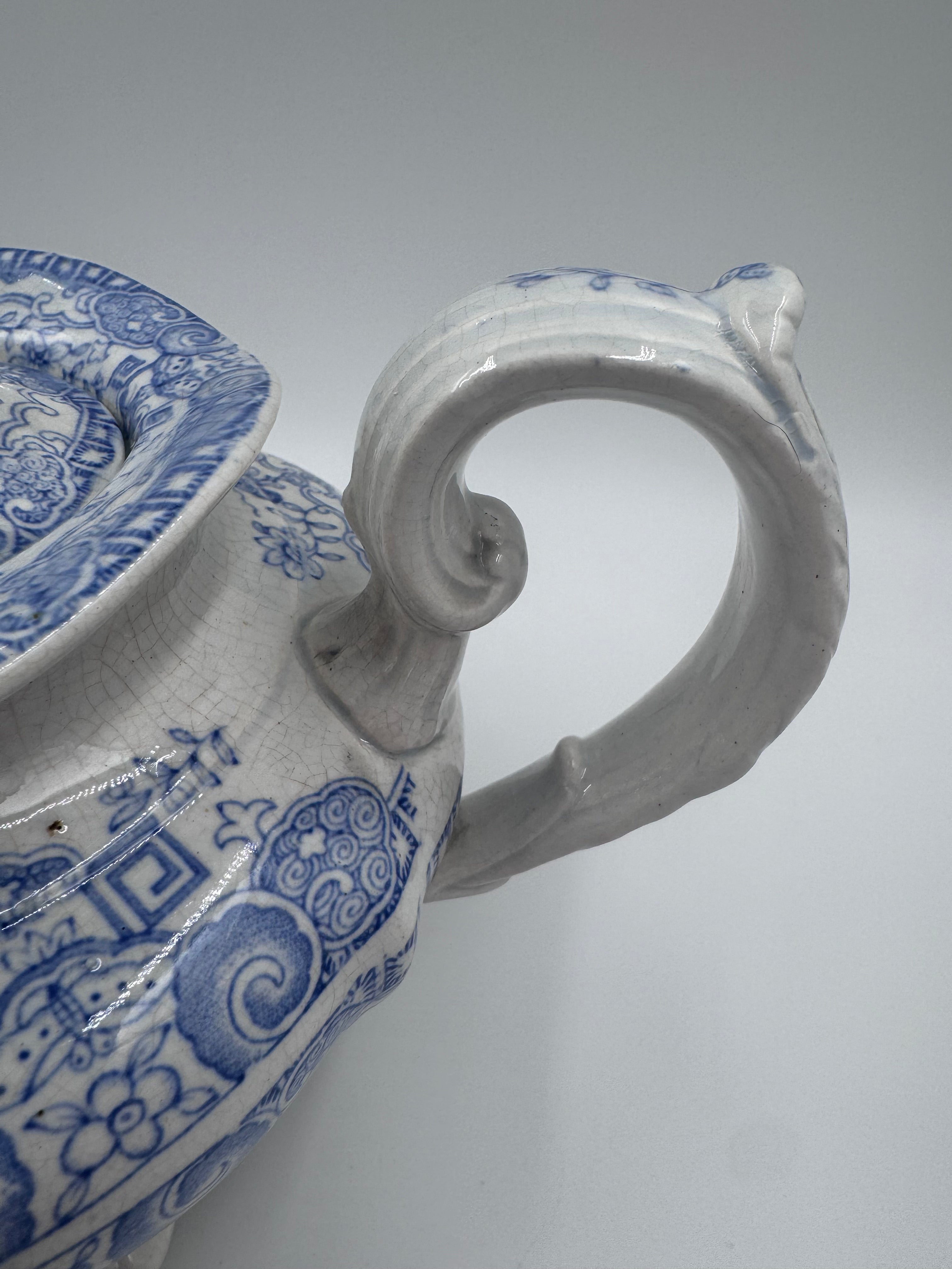 Antique Staffordshire Blue Willow Transferware Teapot | English Regency Period c.1815–1835