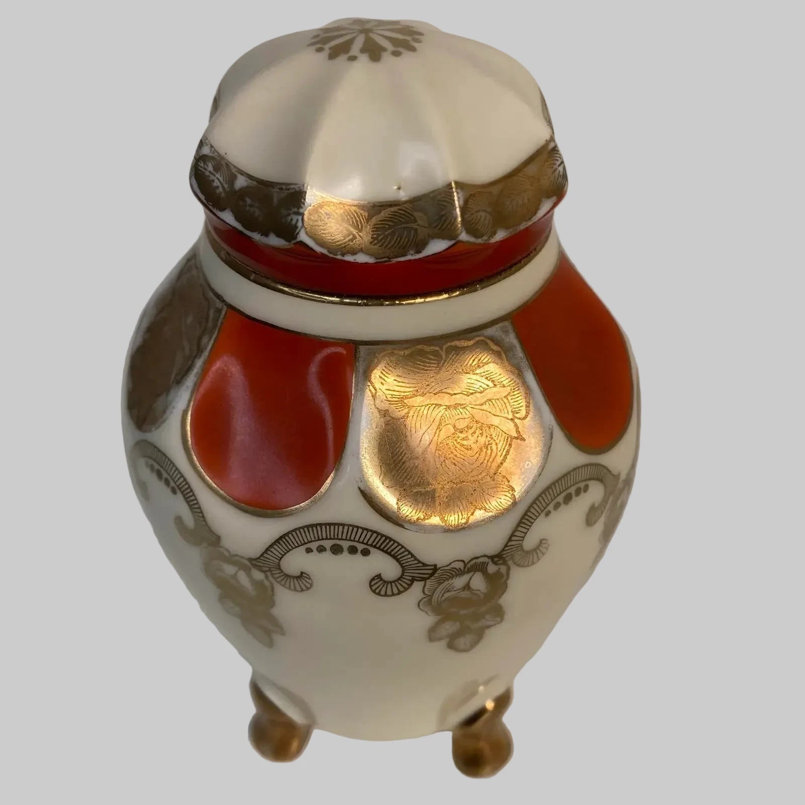 Antique Oscar Schlegelmilch Lidded Porcelain Jar – Hand Painted, Gold Gilt, Tripod Feet – Marked "639"