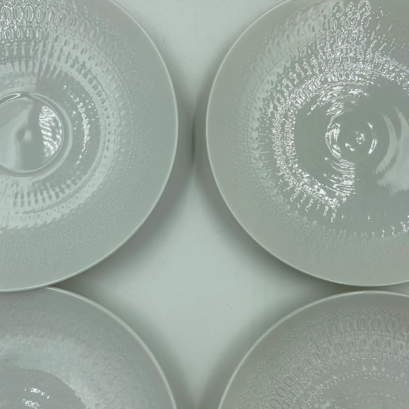 Vintage Rosenthal Germany "Motif" Porcelain Dinnerware by Bjørn Wiinblad | 16-Piece Service for Four